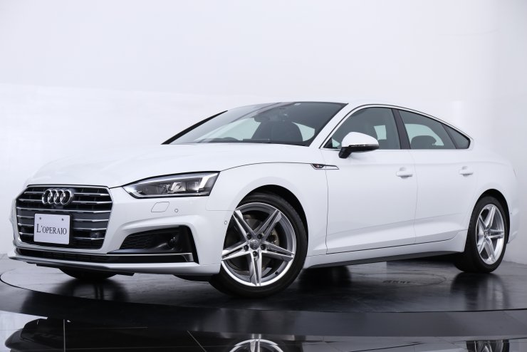 アウディ A5スポーツバック A5 Sportback 2.0 TFSI Sports S-LinePKG