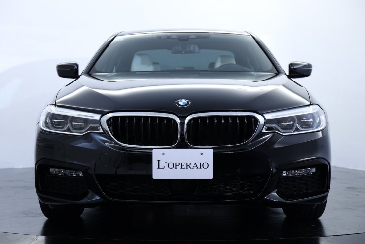 BMW 5シリーズ 530i M-Sport ワンオーナー 希少左ハンドル 走行1,500km