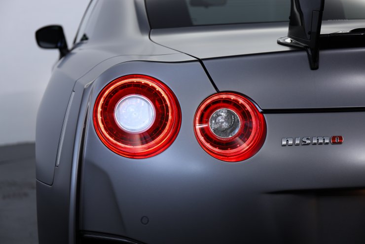 日産 GT-R 3.8 NISMO N-Attack PKG A-kit 2017年モデル 走行