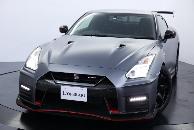 ミニッツAWD 日産 スカイライン GT-R ニスモ (R32) ガン