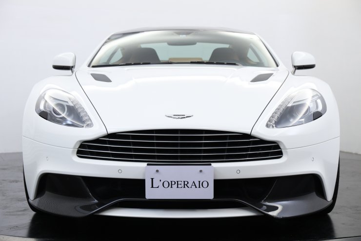 アストンマーティン ヴァンキッシュ Touchtronic2 左ハンドル One-77