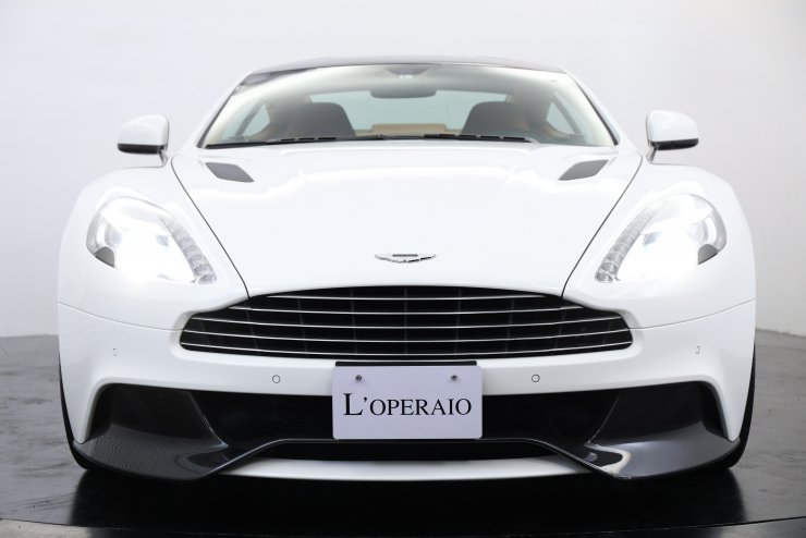 アストンマーティン ヴァンキッシュ Touchtronic2 左ハンドル One-77