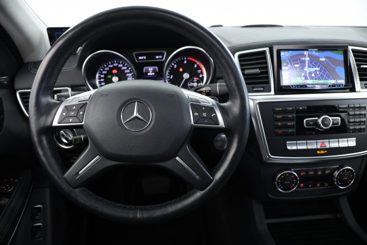 メルセデスベンツ GLクラス GL350 BlueTEC 4MATIC 希少左ハンドル