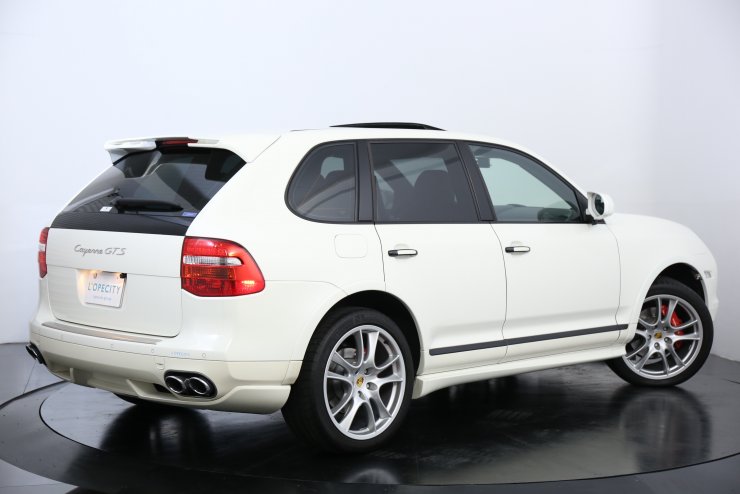 ポルシェ カイエン(Type957) Cayenne GTS Tip-S サンルーフ 前後シート