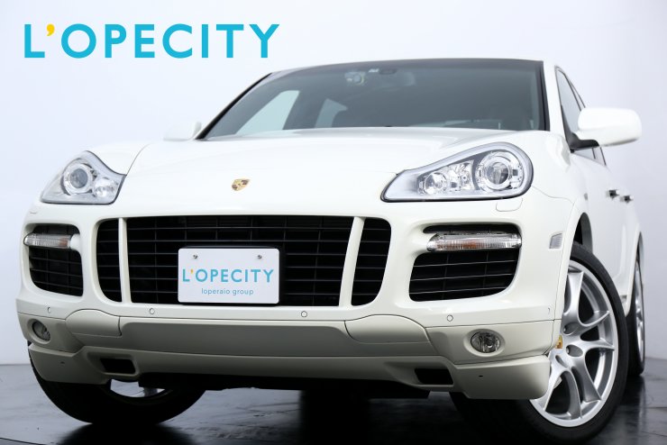 ポルシェ カイエン(Type957) Cayenne GTS Tip-S サンルーフ 前後シート