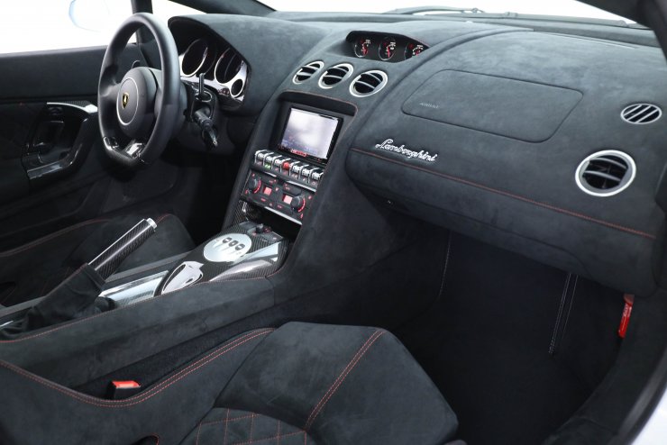 ランボルギーニ ガヤルド ◇◇7月決算セール特選車・諸費用サービス