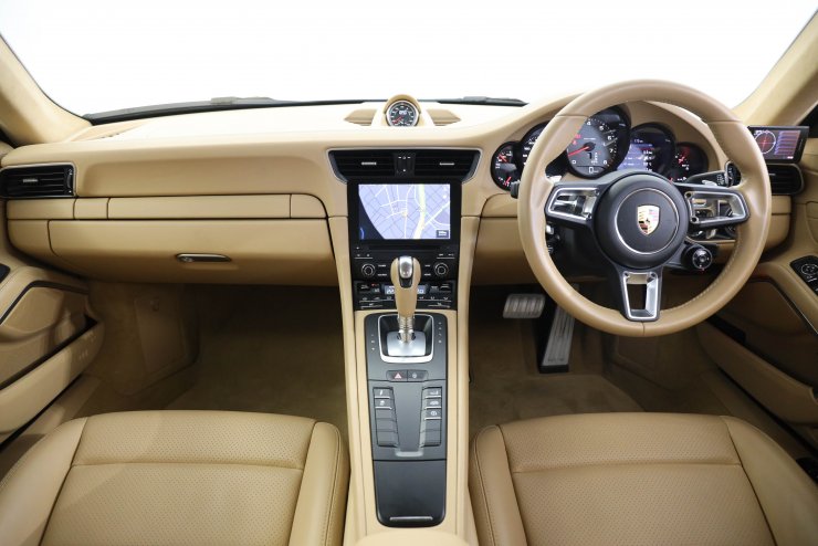 ポルシェ 911(Type991) Carerra S PDK SportChrono-PKG PCCB スポーツ