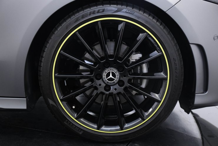 メルセデスベンツ Aクラス A180 Edition1 現行モデル 特別仕様車