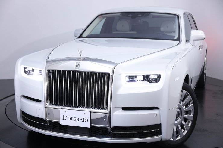 ロールスロイス ファントム VIII 現行モデル 正規ディーラー車 左