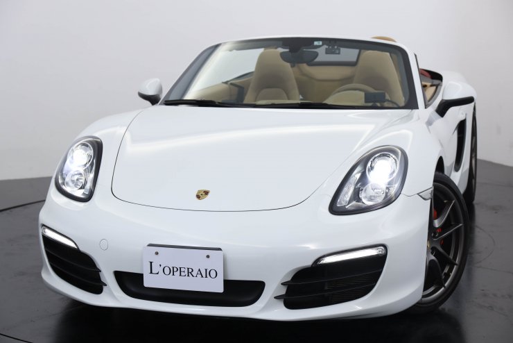 未使用に近い　PORSCHE DESIGN ポルシェ レザージャケット 白　L 未使用に近い PORSCHE DESIGN ポルシェ レザージャケット 白 L 中古