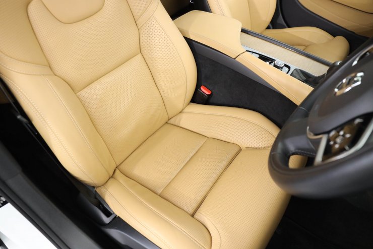 ボルボ S90 T6 AWD インスクリプション 日本限定500台 最上級グレード