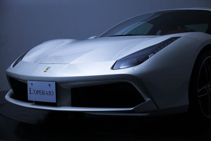 フェラーリ 488 GTB F1 DCT 正規ディーラー車 OP総額約650万円