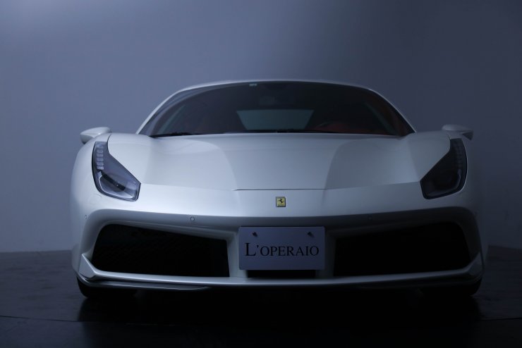 フェラーリ 488 GTB F1 DCT 正規ディーラー車 OP総額約650万円