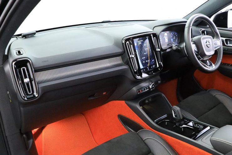 ボルボ XC40 ◇◇期間限定販売◇◇T5 AWD RDesign ファーストED ワン 
