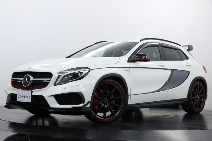 AMG GLAクラス GLA45 4MATIC Edition1 600台限定内カルサイトホワイト 