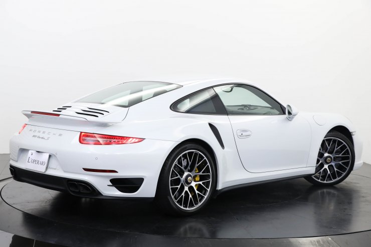 ポルシェ 911(Type991) Turbo S PDK スポーツクロノPKG カーボン