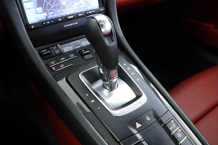 ポルシェ 911(Type991) Turbo S PDK スポーツクロノPKG カーボン