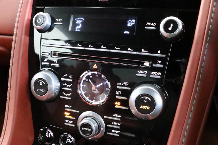 アストンマーティン V12 ヴァンテージ ◇◇キャンペーン特選車◇◇S