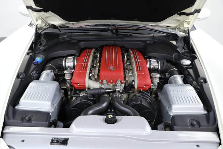 フェラーリ 612 SCAGLIETTI F1 正規ディーラー車 七宝焼エンブレム