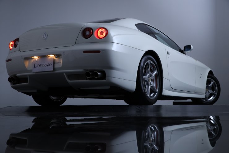 フェラーリ 612 SCAGLIETTI F1 正規ディーラー車 七宝焼エンブレム