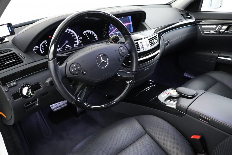 メルセデスベンツ Sクラス S550 Blue EFFICIENCY Long ~Grand Edition 