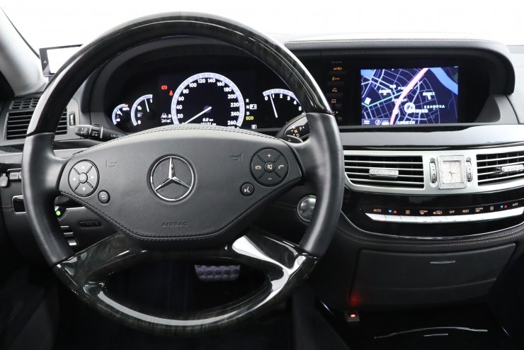 メルセデスベンツ Sクラス S550 Blue EFFICIENCY Long ~Grand Edition 
