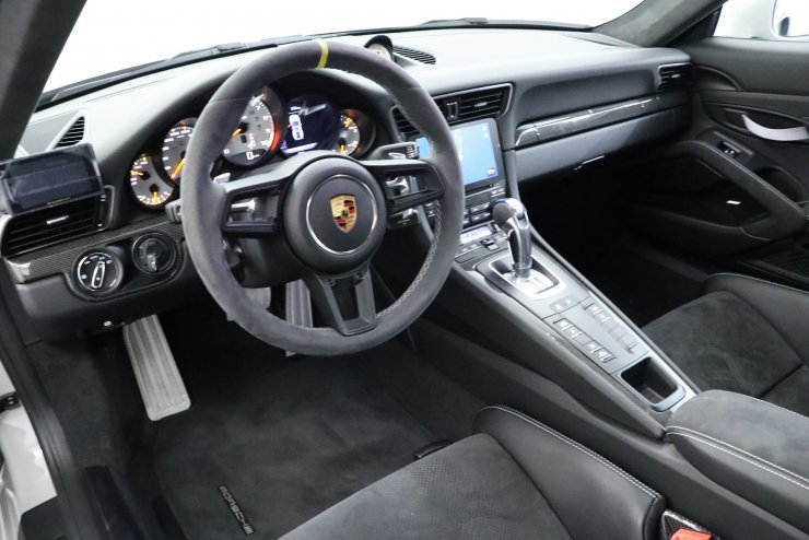 ポルシェ 911(Type991) GT3 RS PDK 新車並行車 PCCB Fリフト