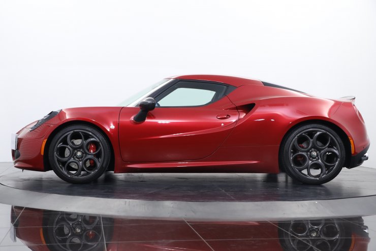 アルファロメオ 4C Launch Edition 1オーナー アジア200台限定（日本