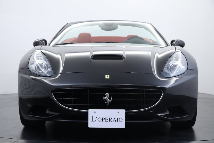 フェラーリ カリフォルニア F1 DCT ロベルタ製フロントリフティング