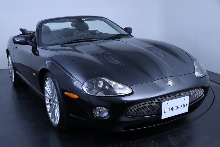 ジャガー XKR Convertible ブラックナイト 25台特別限定車