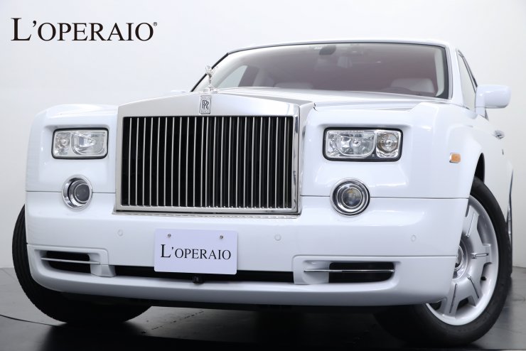 ロールスロイス ファントム 正規ディーラー車 左ハンドル リアピクニックテーブル ラムウールラグブラックフロアマット ホワイトレザー 純正21インチaw中古車