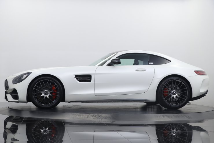 メルセデスベンツ AMG GT C Edition50 12台限定車 限定色designo