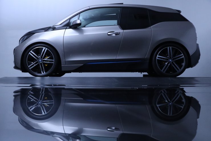 BMW i3 レンジエクステンダー装備車 BMW iインテリア・デザインSUITE