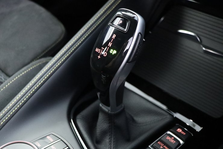 G20 330i Msportに3DDesign 4テールマフラー×end.cc リア