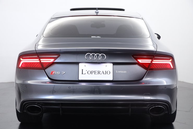アウディ RS7スポーツバック Performance 4.0 後期 カーボン