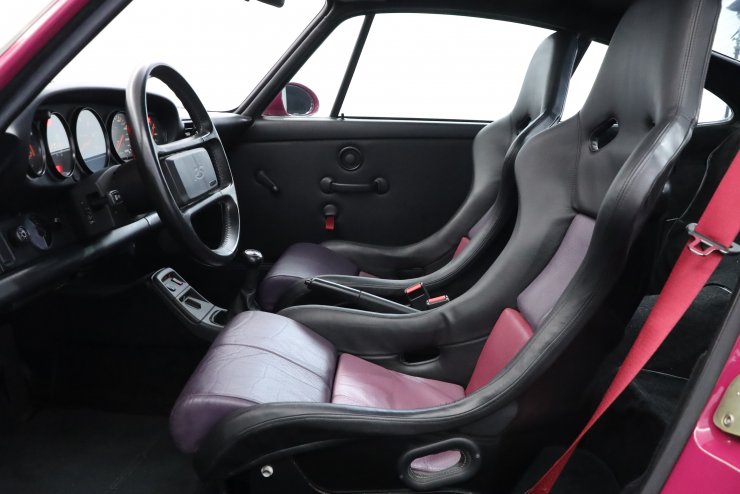 ポルシェ 911(Type964) Carrera RS ベーシック 5MT 超希少モデル 正規