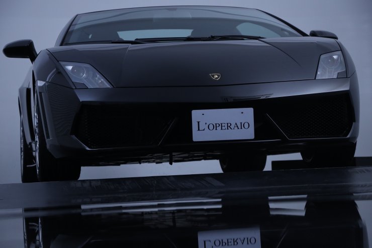 ランボルギーニ ガヤルド LP560-4 e-gear 4WD 正規ディーラー車