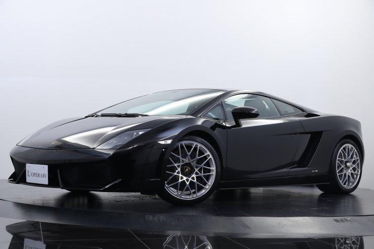 ランボルギーニ ガヤルド LP560-4 e-gear 4WD 正規ディーラー車