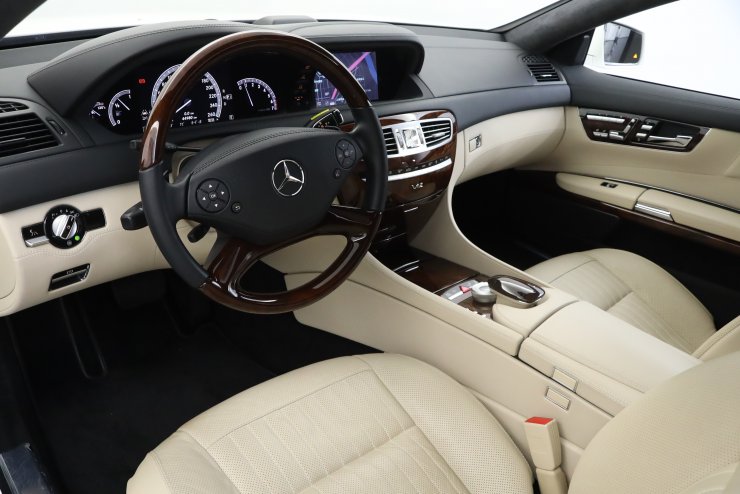 メルセデスベンツ CLクラス CL600 V12 TwinTurbo 後期モデル CL65仕様