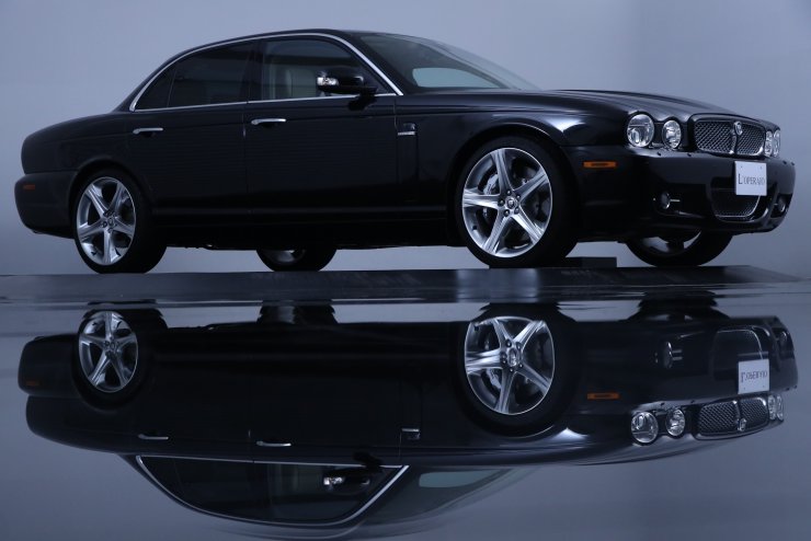 ジャガー XJ 3.0 Luxury Limited 限定30台 後期モデル ワン
