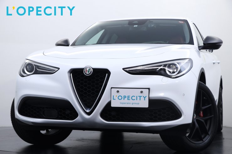 アルファロメオ ステルヴィオ STELVIO First Edition 限定400台 レッド