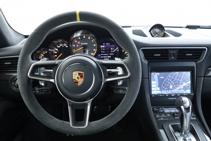 ポルシェ 911 ★ アルカンターラ ステアリング *991後期使用 ポルシェ 911 ☆ アルカンターラ ステアリング *991後期使用 - メルカリ