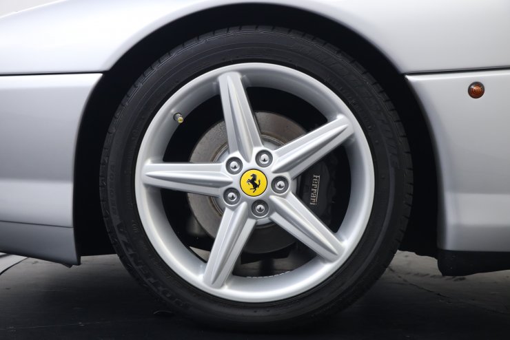 希少 フェラーリ456GT純正ホイール フェラーリ 456GT 456GT 6MT コーンズディーラー車 ダークブルーレザー