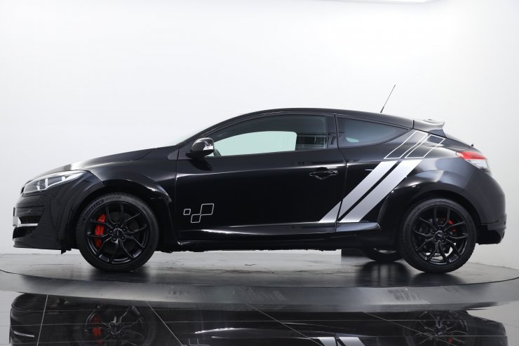 ルノー メガーヌ RS 273 FINAL Edition 200台限定車 RECARO製バケット