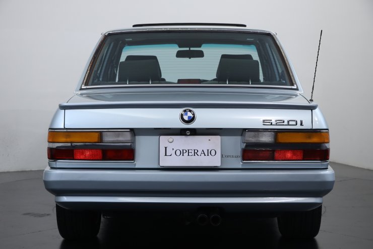 BMW 5シリーズ E28 520i 新車並行車 エンジン・ATオーバーホール済み 