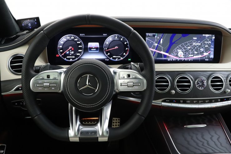 AMG Sクラス S63 4マチック＋ロング 現行モデル AMGダイナミックPKG