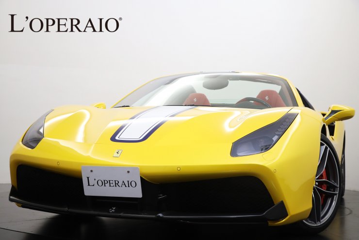 フェラーリ 488 スパイダー F1 DCT ディーラー車 レッド/ブラック