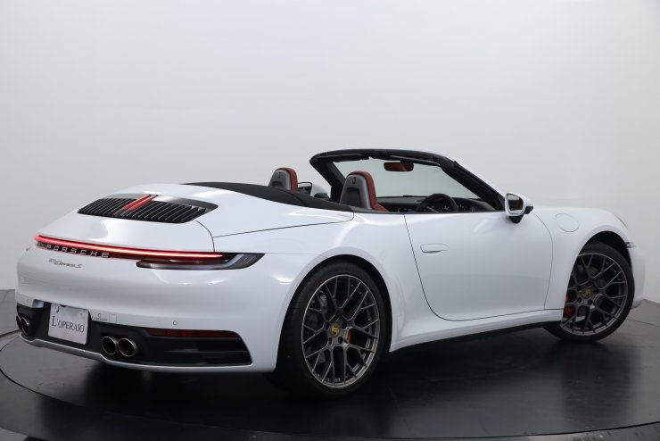 ポルシェ 911(Type992) カレラS カブリオレ 2020年モデル スポーツ