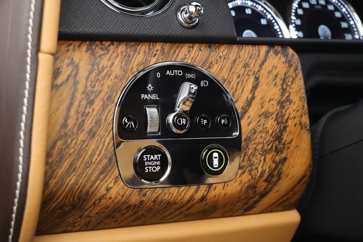 ロールスロイス カリナン 正規ディーラー車 アッパーツートーン