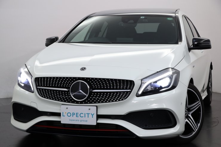 メルセデスベンツ Aクラス A250シュポルト 4マチック AMGレザー